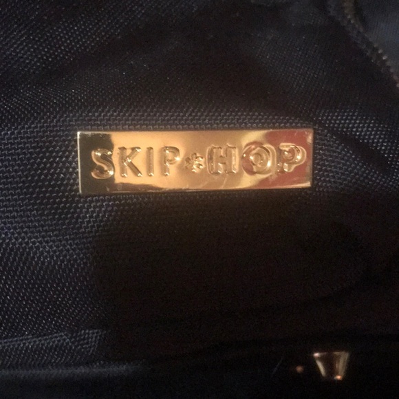 Skip & Hop backpack - Picture 2 of 6